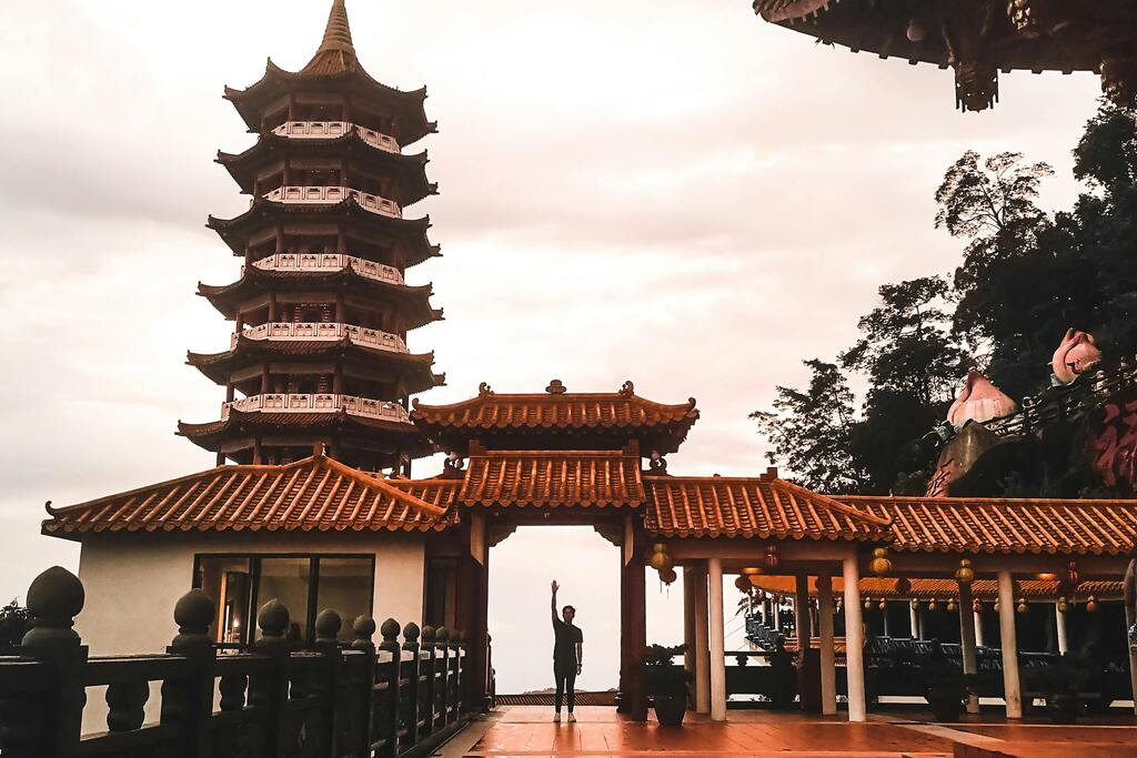 Chin Swee Caves Temple pagoda Genting