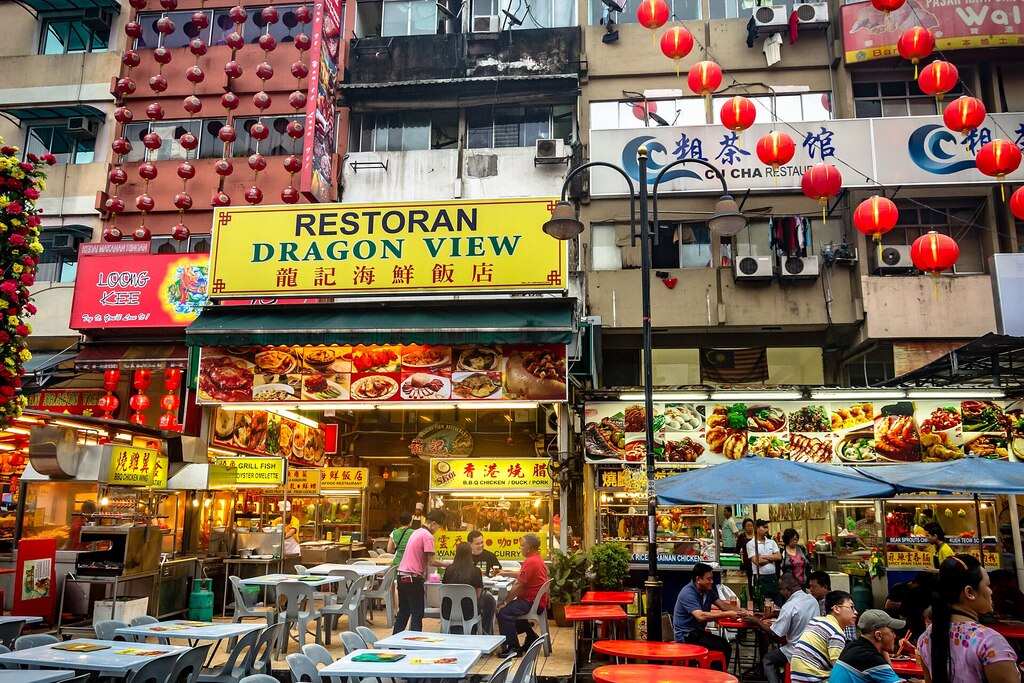 Jalan Alor street food at night