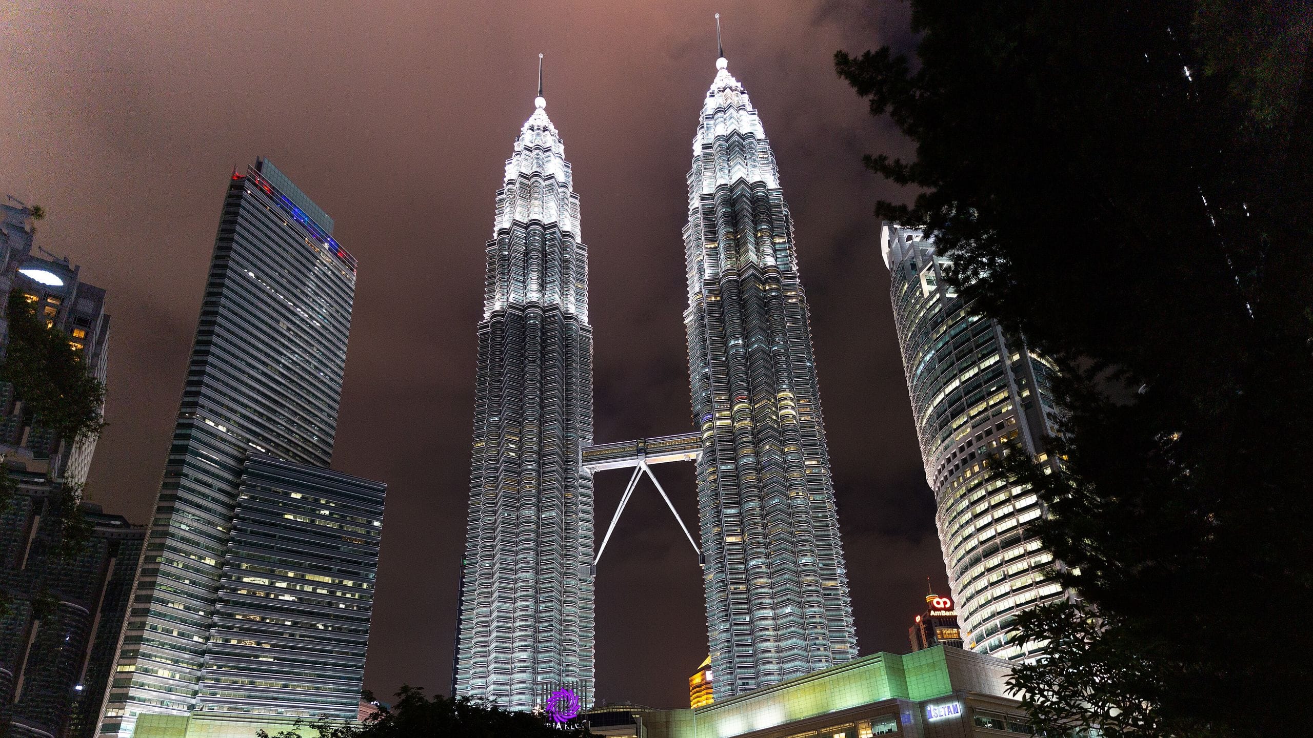 KLCC Petronas Towers view from Cormar Suites